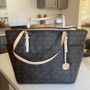 Brand new Michael Kors Purse